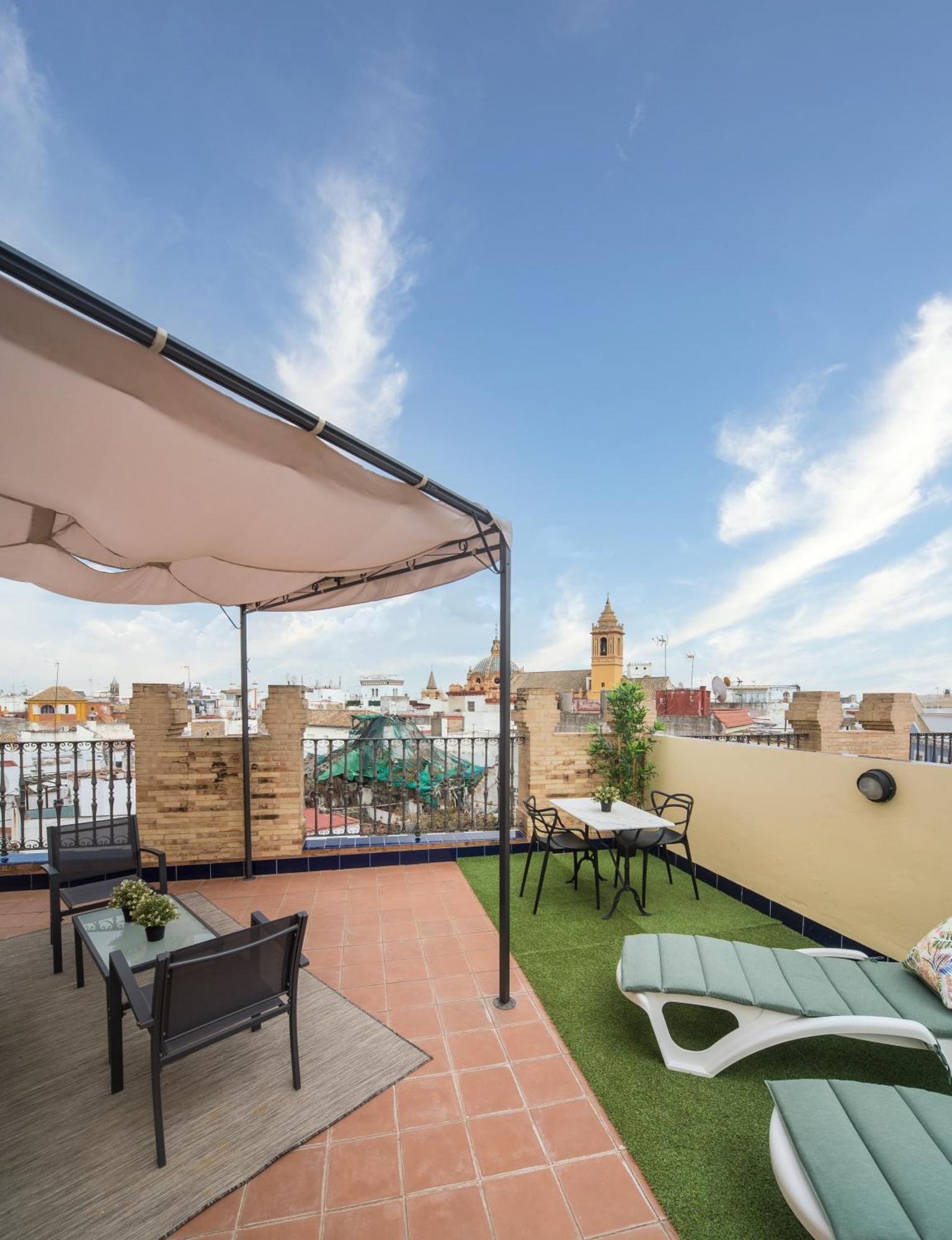 Exclusive Triplex With Private Terrace Appartement Sevilla Buitenkant foto