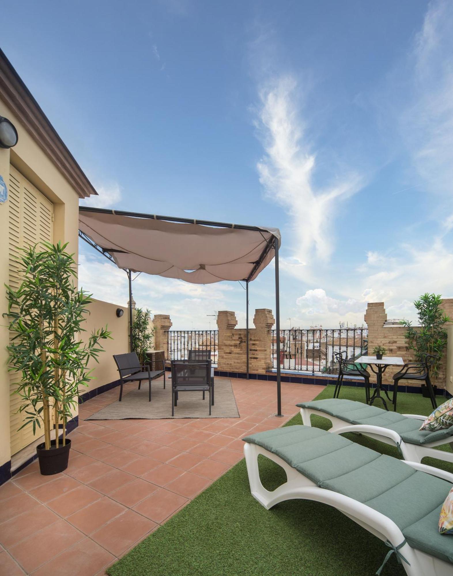 Exclusive Triplex With Private Terrace Appartement Sevilla Buitenkant foto